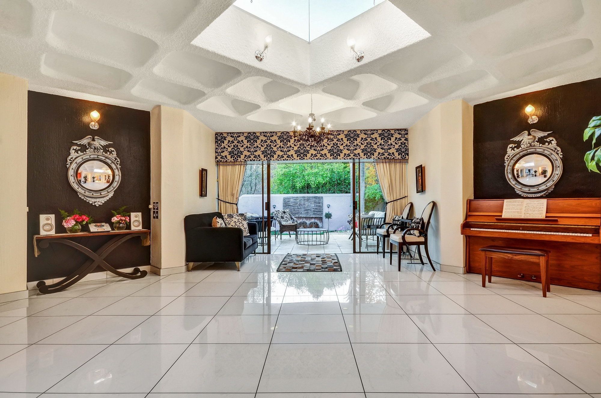 Le Petit Fillan Hotell Sandton Exteriör bild