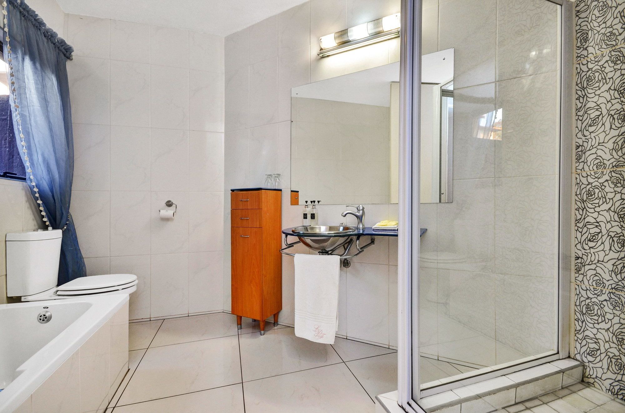 Le Petit Fillan Hotell Sandton Exteriör bild